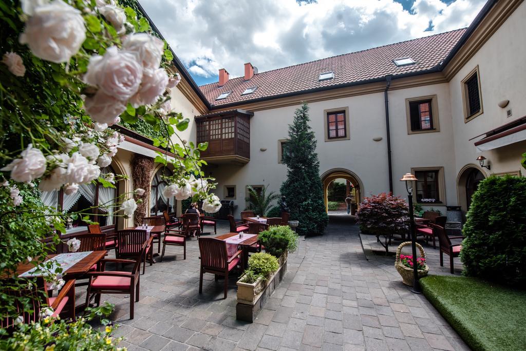 Octarna - Free On-site Parking 4* Kromeriz