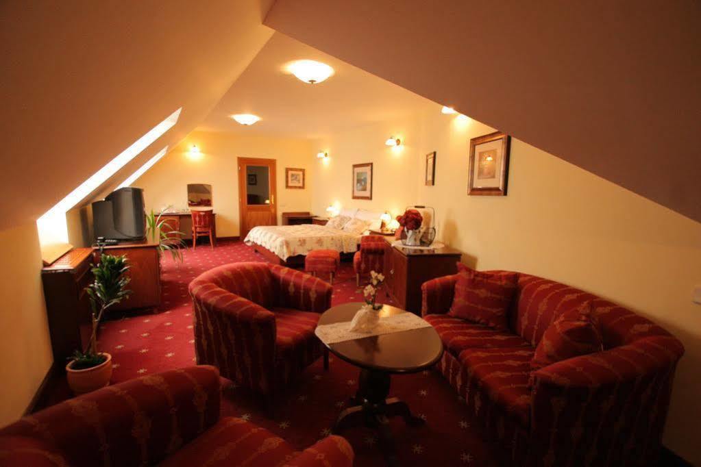 Octarna - Free On-site Parking 4* Kromeriz